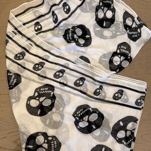 Skull Print Scarf in Black and White